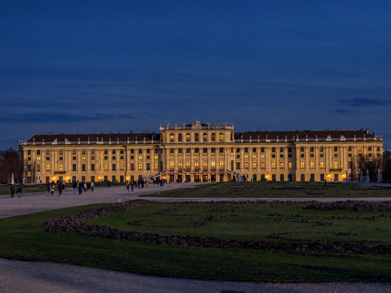 Schönbrunn Palace in Vienna at dusk